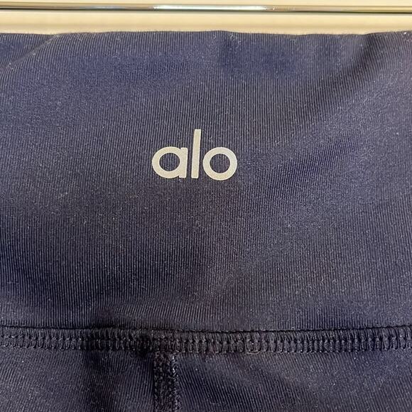 Alo Yoga Airbrushed Feather Leggings Size S Blue Green Anthropologie - Picture 3 of 9